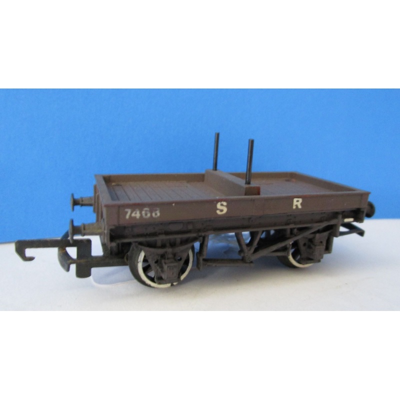 R676-P01 HORNBY S.R. bolster Wagon “7468” – UNBOXED