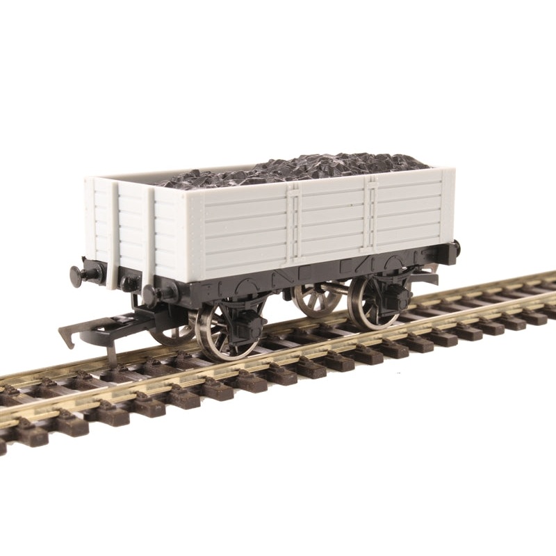 A015 DAPOL Unpainted 5 plank wagon with 9ft wheelbase with load – BOXED
