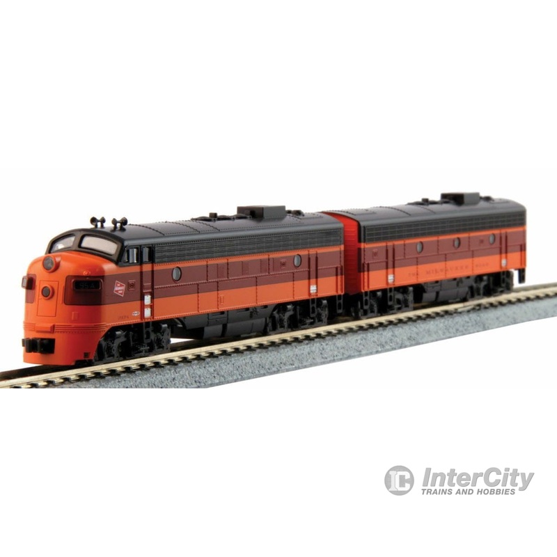 Kato 1060430DCC EMD FP7A-F7B Set – DCC — Milwaukee Road #95A, 95B (orange, maroon)