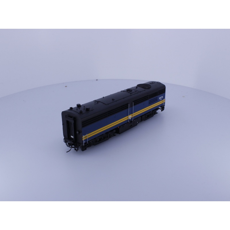 Rapido 30513 HO FPB-4 Diesel B Unit Via Rail (VIA) 6870 DCC & Sound