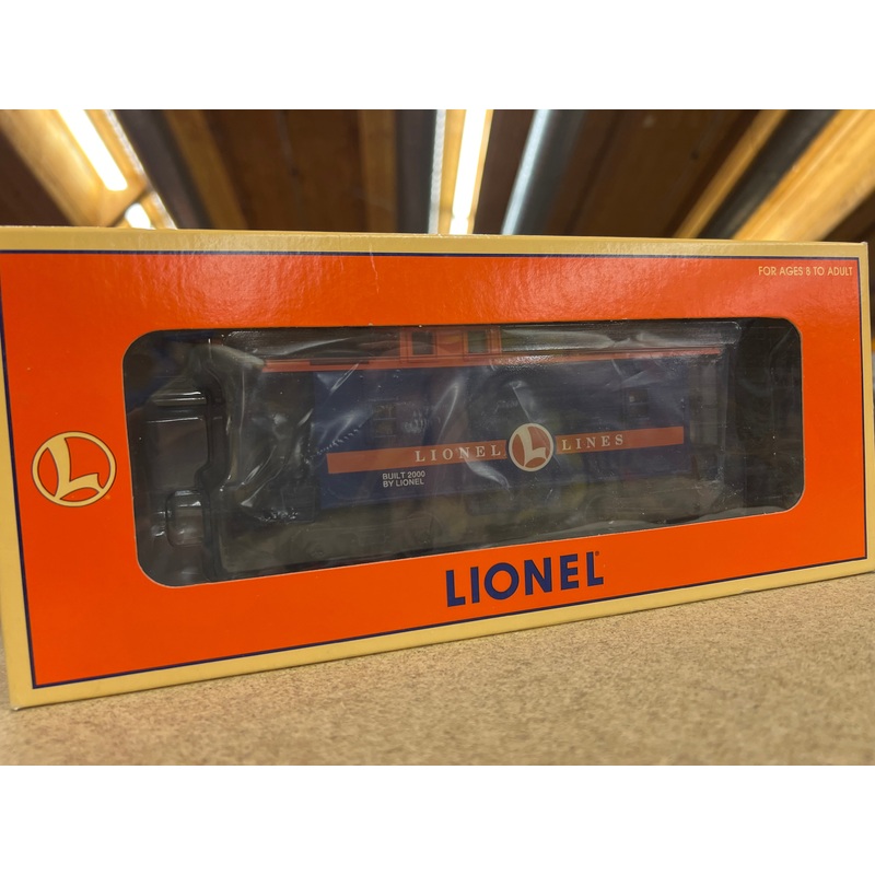 Lionel 6-26530 Lionel Lines CBS square window caboose. O scale NEW