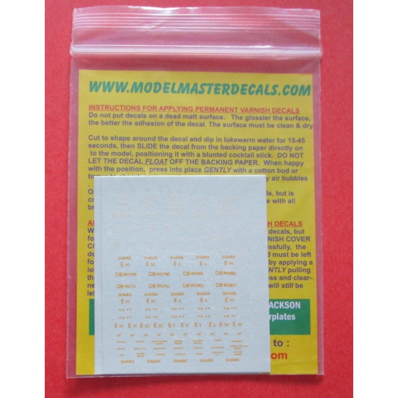 MM-4666 MODELMASTER  BR Engineer’s Dept. “SHARK” Brake vans “Yellow and White”