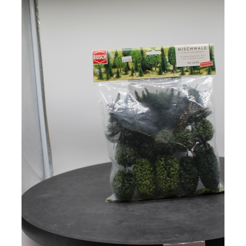 Busch 6490 deciduous pine tree assortment 35 HO SCALE NEW