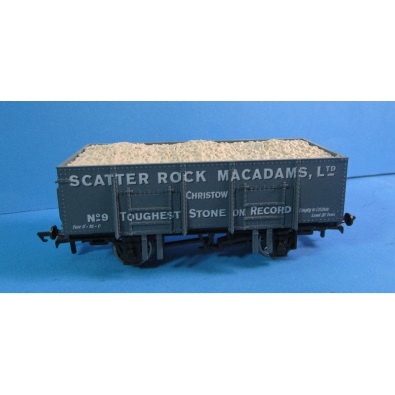B000SRM DAPOL 20 ton steel sided wagon “SCATTER ROCK MACADAMS LTD” – BOXED