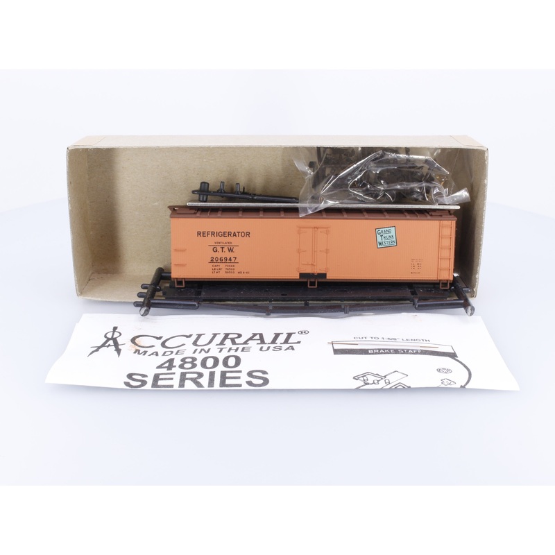 Accurail 4832 HO 40′ Wood Reefer Grand Trunk Western (GTW) 206947