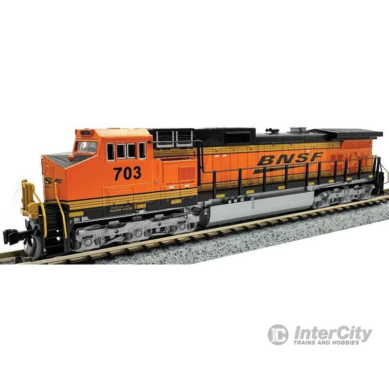 Kato N 1763518 GE C44-9W – Standard DC – BNSF Railway #796 (orange, black, yellow, Wedge Logo)