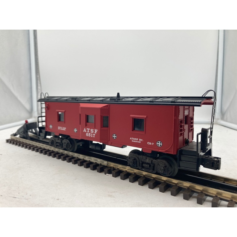 Lionel 6-19732 Atchinson, Topeka and Santa Fe AT&SF bay window caboose #6517 O SCALE Like New