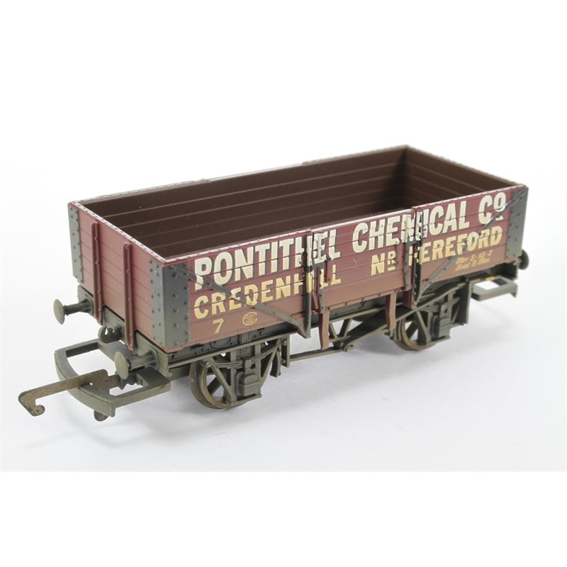 R6072 HORNBY 5-plank wagon “Pontithel Chemicals” – weathered – BOXED