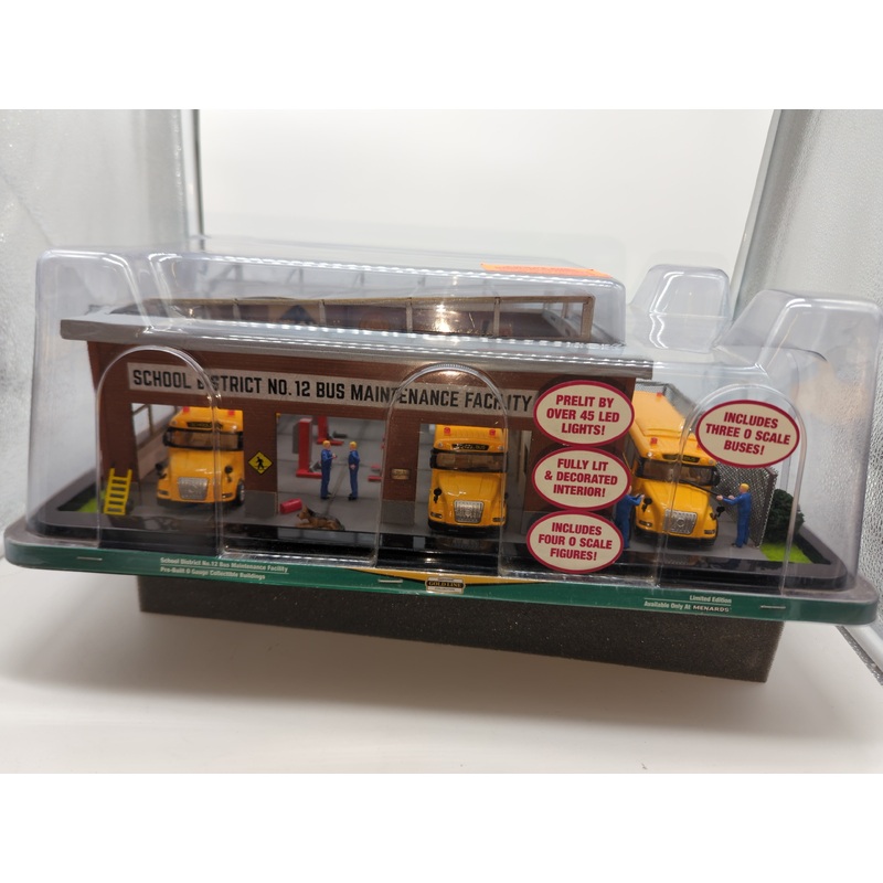 279-4033 Menards School District No.12 Bus Maintenance Facility (Rare Edition) O Scale Like New