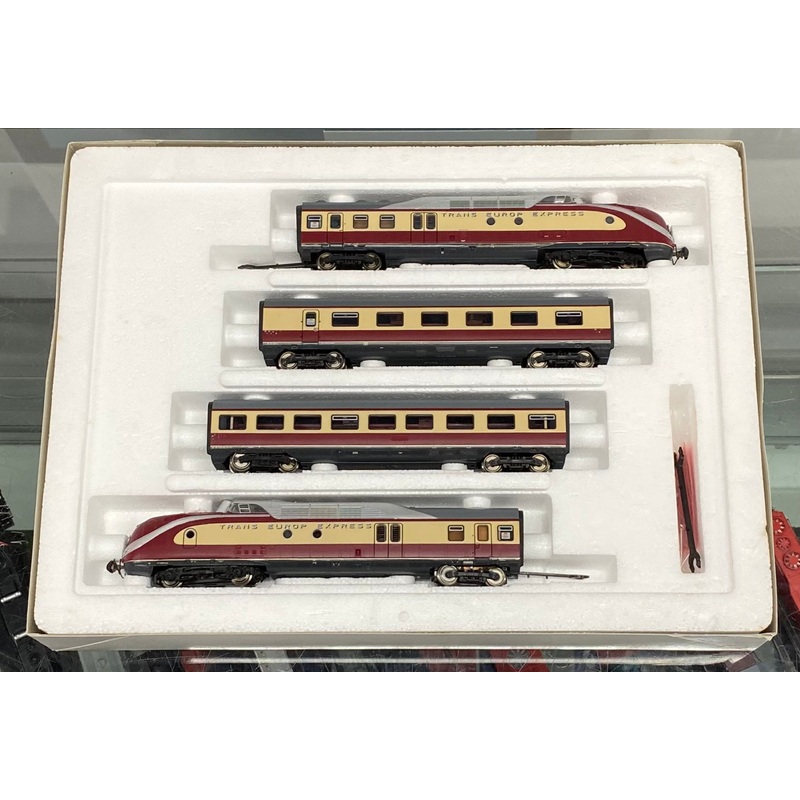 Roco 43011 HO DB VT11.5 TEE Express Diesel Rail Train Digital DCC