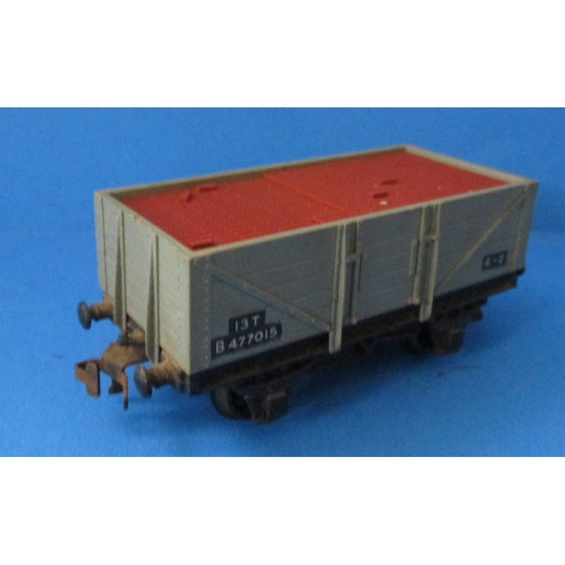 HD-32074B HORNBY DUBLO 13 Ton Standard Wagon BR with brick load – UNBOXED