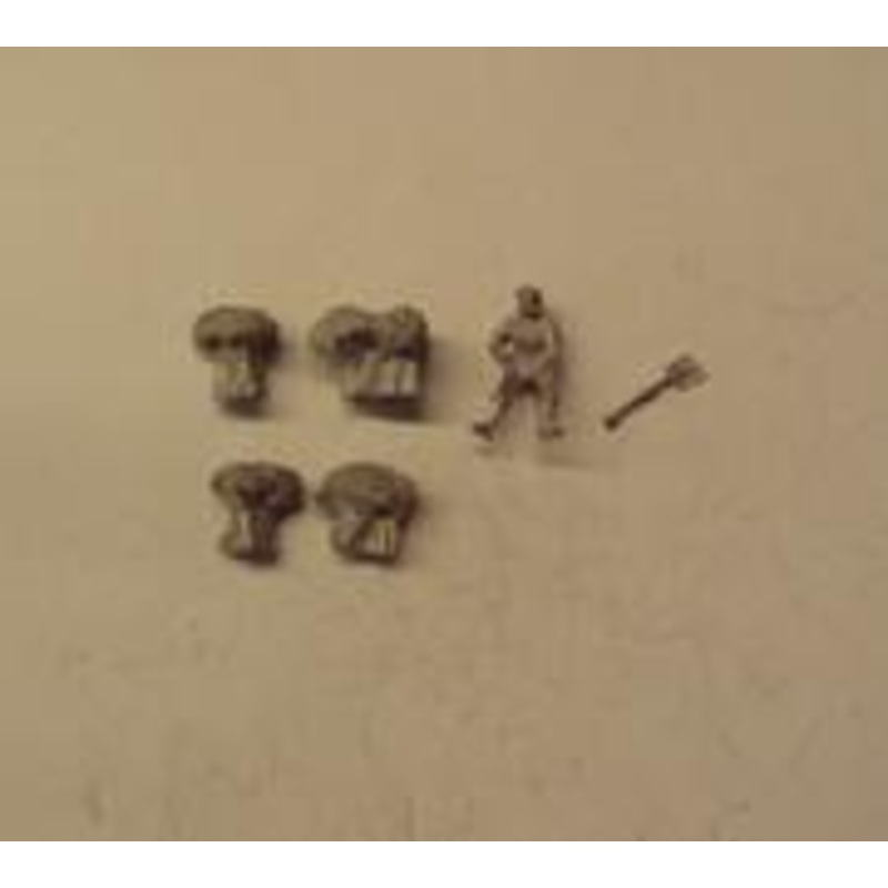 PW99 P&D MARSH  Stooks of corn (4) & worker with pitch fork – OO Gauge – unpainted