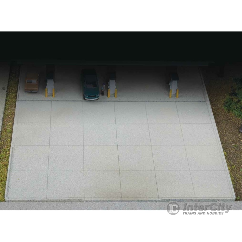 Walthers Cornerstone 3886 Modern Parking Lot – 8 Sections — Kit – Each Section: 5-3/4 x 2-7/8 x .050″ 14.6 x 7.3 x 0.127cm