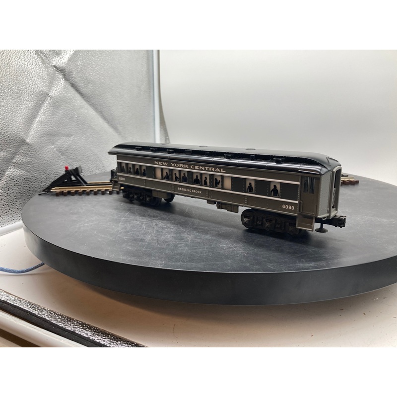 Lionel New York Central NYC 4 car passenger set baggage car passenger car diner car observation car 6-16090 O SCALE Used Excellent Damaged Box