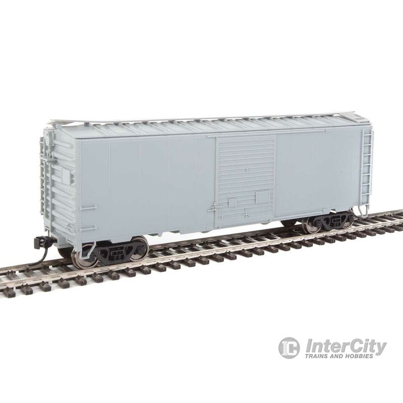 Walthers Mainline 2250 40′ ACF Welded Boxcar w/8′ Youngstown Door – Ready to Run — Undecorated