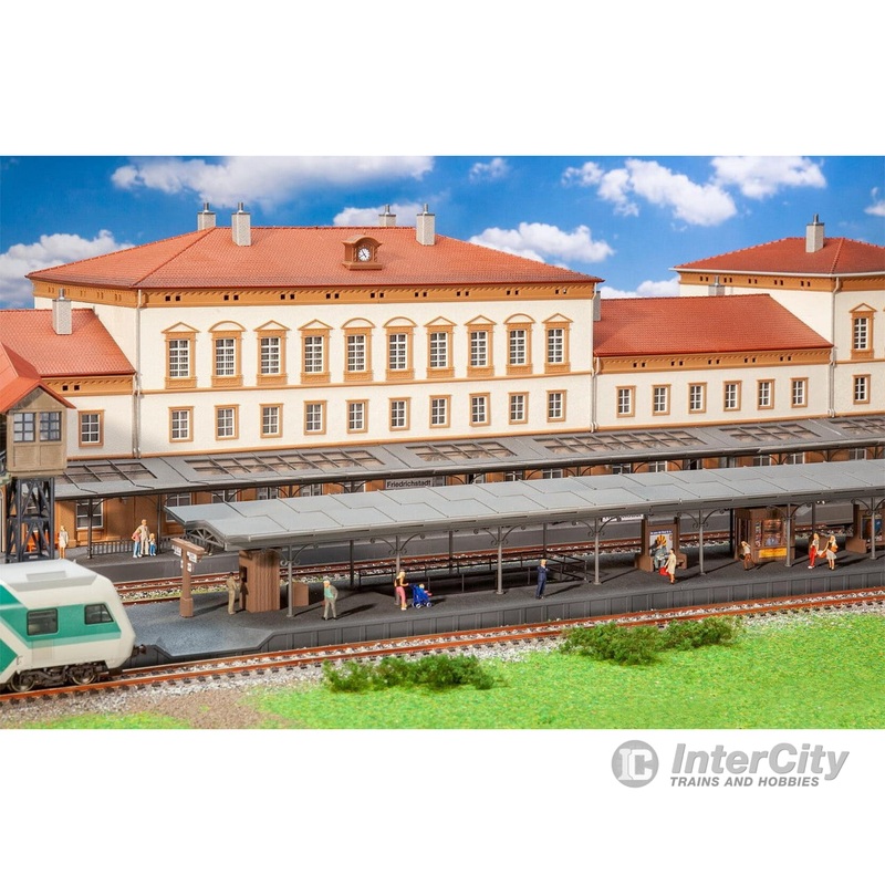 Faller 120105 HO Friedrichstadt Platform