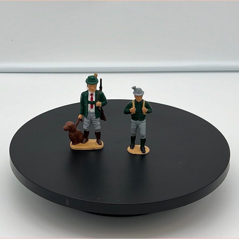 LGB Figure Pack Alpine men (2) G SCALE USED