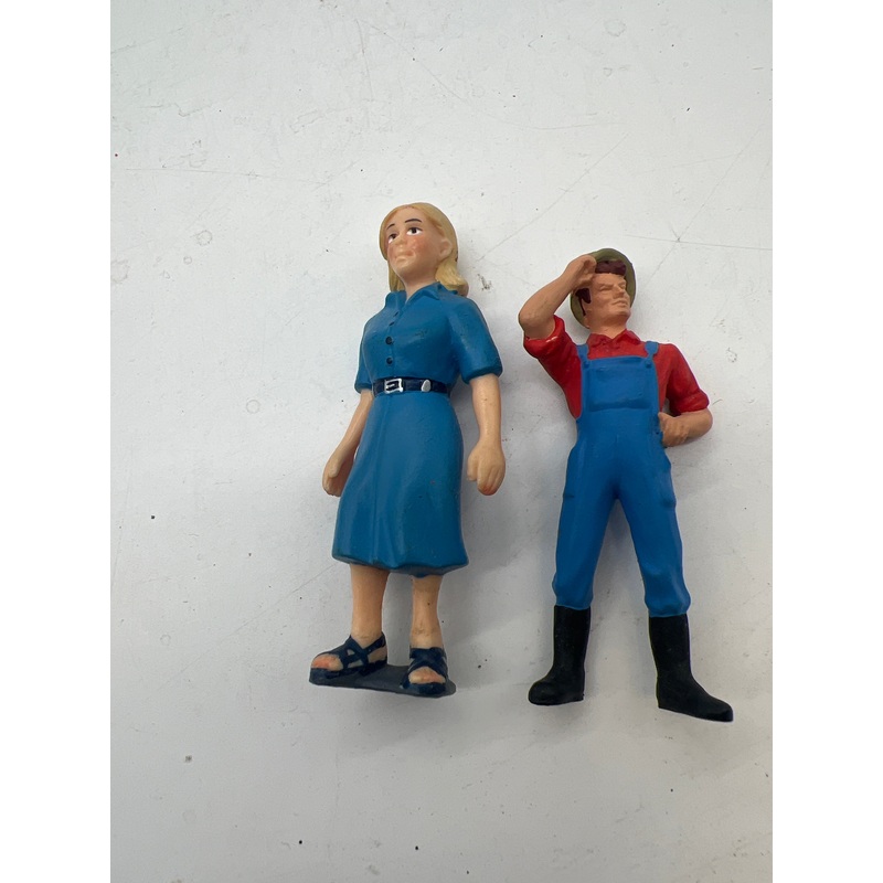 Set of 2 Figures #003 G SCALE Like New No Box