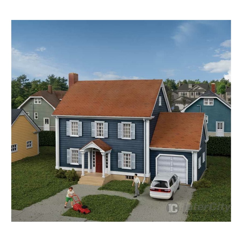 Walthers Cornerstone 4153 Colonial House — Kit – 6-3/4 x 5 x 4-3/4″ 17.1 x 12.7 x 12cm