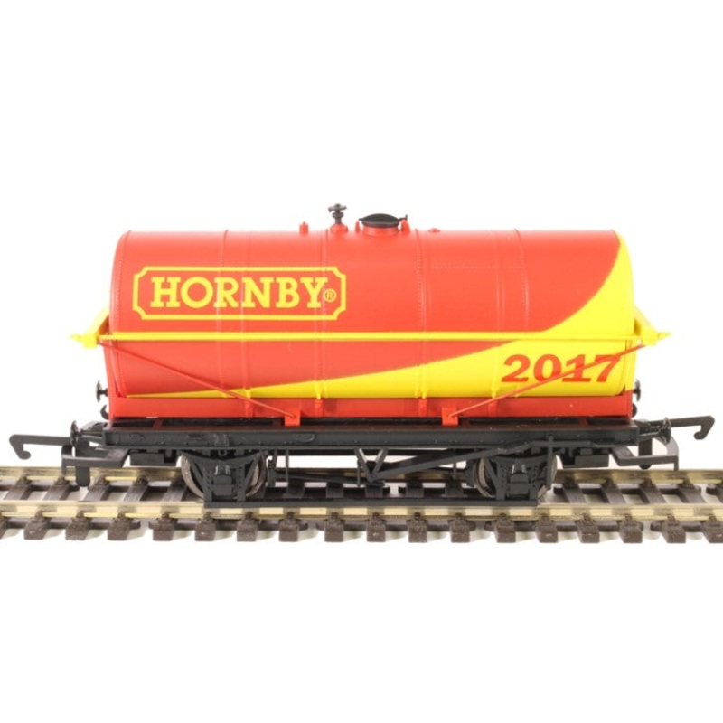 R6798 HORNBY 20 Ton Tank Wagon – 2017 Hornby Year Wagon  – BOXED